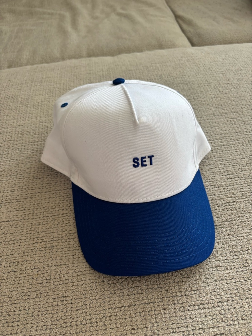 Blue and white set active hat!